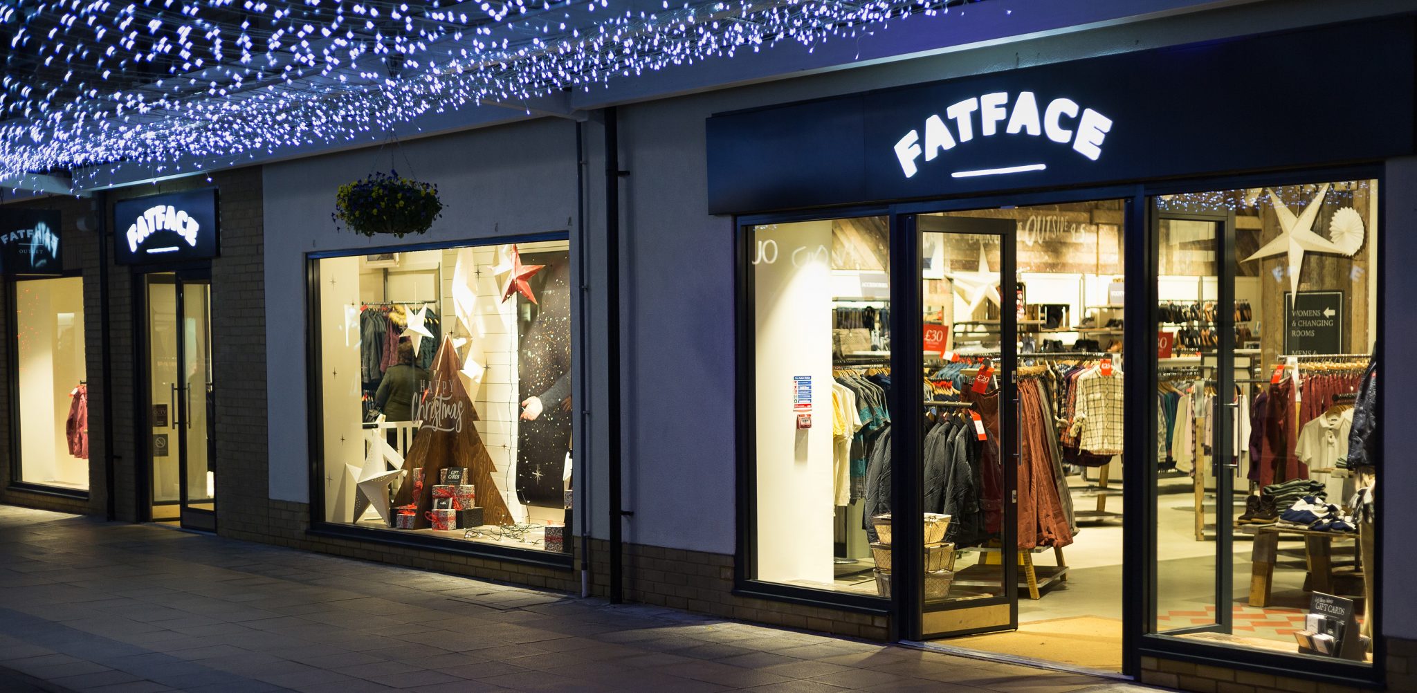 Sheffield based SLR Outlets celebrate successful 2017 at East of